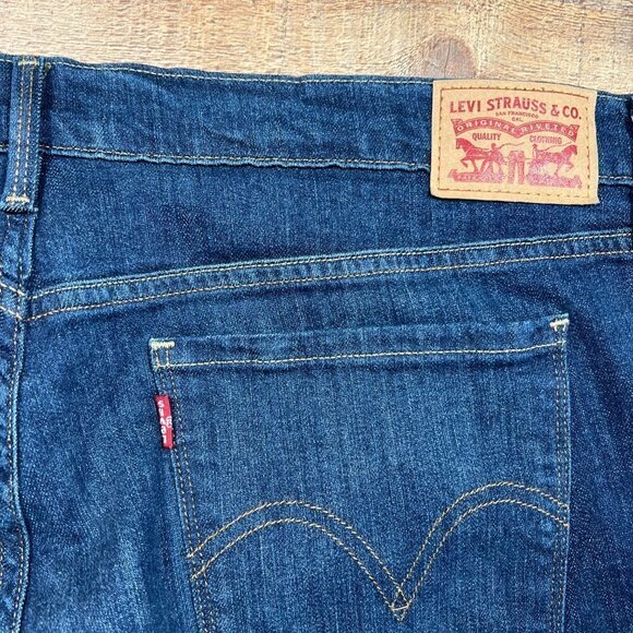 Women's 505 Straight Leg Dark Wash Levi's size 16M - Picture 7 of 7